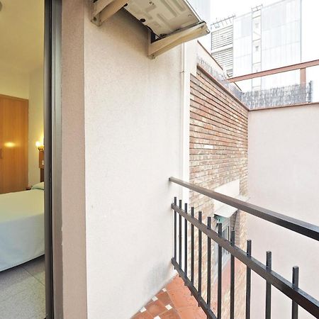 Hostal Ballestero บาร์เซโลนา ภายนอก รูปภาพ