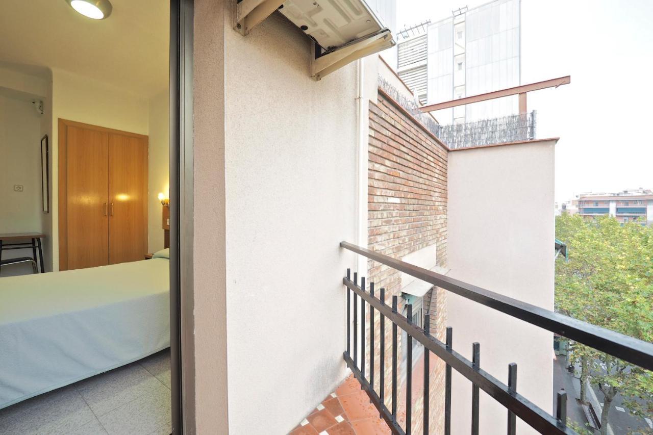 Hostal Ballestero บาร์เซโลนา ภายนอก รูปภาพ
